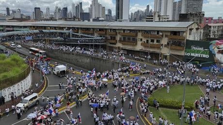 Thousands march over concern Panama bending to U.S. government