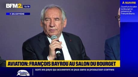 François Bayrou au Bourget: "l'avenir dépend de nous"