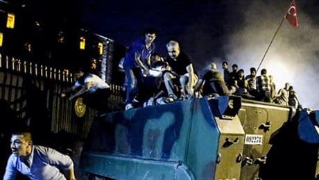 Siyasilerden 15 Temmuz Demokrasi ve Milli Birlik Günü mesajları