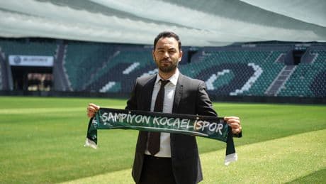 Ligin yeni ekibi imzayı duyurdu: Kocaelispor'da Selçuk İnan dönemi