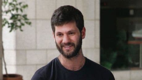 « J’ai espoir dans notre lutte pour mettre fin à cette guerre » : le témoignage exceptionnel de Ron Feiner, réserviste de l’armée israélienne