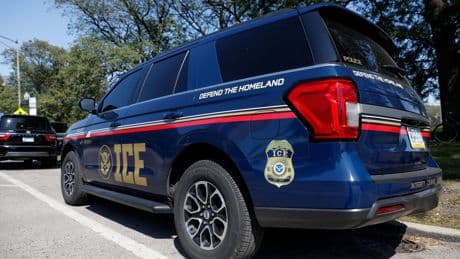 El Gobierno de Trump inicia operativos migratorios en Chicago y Boston