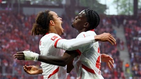 Bayern Munich and Harry Kane denied title moment in late Leizpig drama