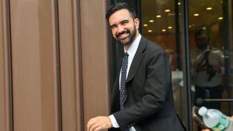 Wary Democratic establishment keeping New York's Mamdani at arm's length