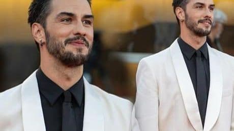 Haberler: Nine Perfect Strangers’ın yıldızı Aras Aydın Venedik'ten ödülle dönüyor