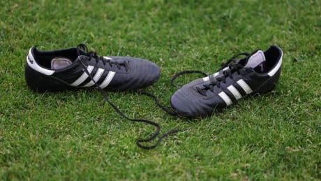Körperverletzung: Fußballer soll Torwart in die Wange gebissen haben