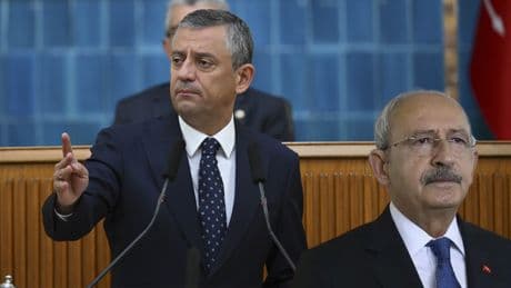 CHP'de koltuk kavgası! Özel'den Kılıçdaroğlu'na yaylım ateşi: Alnını karışlarlar