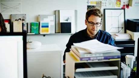 Technologie: Jeder Dritte befürchtet Arbeitsplatzverlust durch KI