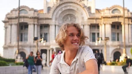 Als jüngster Mensch - Luca (23) war in allen Ländern der Welt