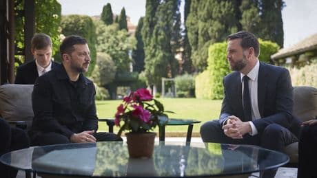 President Zelensky spreekt vicepresident Vance voor het eerst sinds ruzie