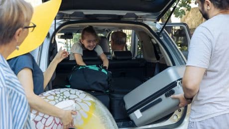 Las 9 cosas que sí o sí deberías revisar de tu coche después de las vacaciones
