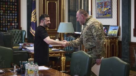 Ukraine-Liveblog: Selenskyj zeigt sich erfreut über „erfolgreiche Operation“