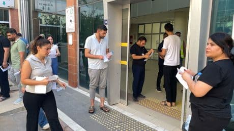 Milli Eğitim Bakanlığı Akademi Giriş Sınavı'nın ilk oturumu başladı