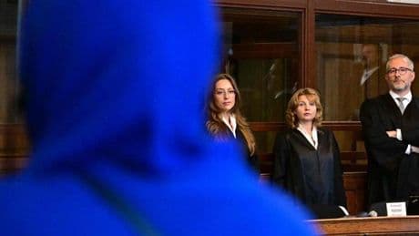 Alemania juzga al 'doctor Muerte', un médico de cuidados paliativos acusado de asesinar a 15 pacientes