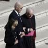 In zweiter Amtszeit: Bericht: Berater befürchteten, Joe Biden braucht einen Rollstuhl