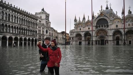 Tourists fear sinking European holiday destination will end up 'like Atlantis'
