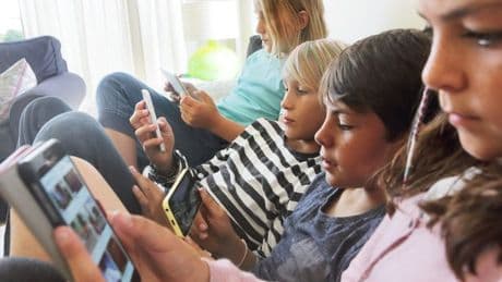 Apple alert that iPhones and iPads 'may stop working' during heatwaves