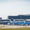 Oud-werknemer van Defensie opgepakt op Schiphol om corruptie