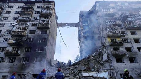 Pioggia di fuoco su Kiev: 14 morti, decine di feriti, tra cui un cittadino americano