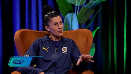 Fenerbahçe Kadın Futbol Takımı Kaptanı Yağmur Uraz: "Hiçbir şey dışarıdan göründüğü gibi değil"