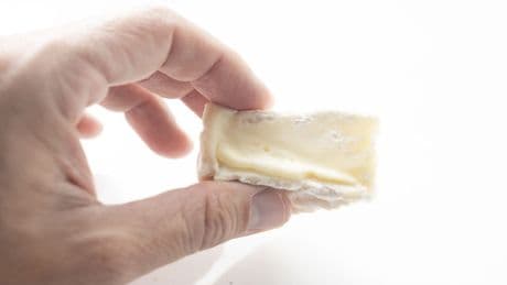 Laut Studie: Warum Sie unbedingt mehr Camembert essen sollten
