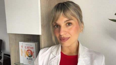 Laura Pérez, nutricionista: “En verano nos deshidratamos aunque bebamos agua; recuerda, la cerveza no hidrata, especialmente si lleva alcohol”
