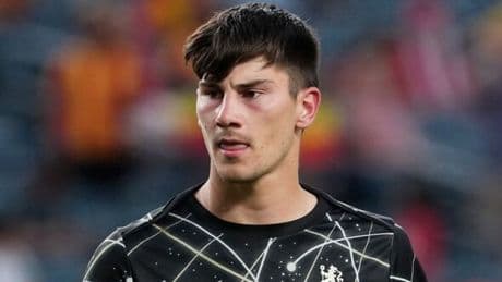 Chelsea ‘rule out Mike Penders transfer’ after wonderkid sends message to Enzo Maresca