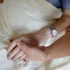Une femme de 58 ans recourt au suicide assisté en Suisse alors que sa famille la croit en vacances