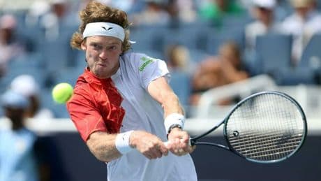 Andrey Rublev, chi è l'avversario di Sinner: età, carriera, titoli, depressione, fidanzata