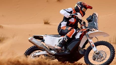 La nueva 450 Rally Réplica llega con toda la genética dakariana de KTM