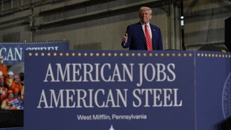 Trump cumple su amenaza de duplicar del 25% al 50% los aranceles al acero y aluminio pero exime a Reino Unido