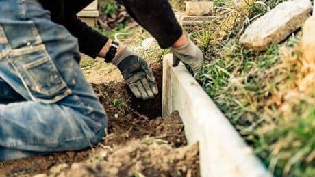 Dad turns tiny garden into 'little oasis' but some slam 'controversial' feature