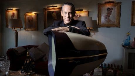 "Plus qu'un animateur", "un inventeur génial": le monde de la télé salue la mémoire de Thierry Ardisson