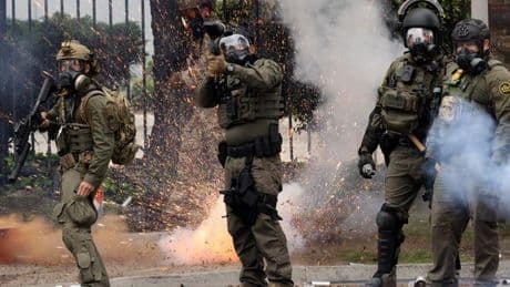 Alta tensión en Los Ángeles por las protestas contra las redadas para detener inmigrantes