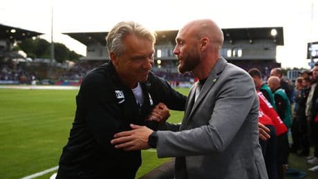 Trainer UND Manager weg? - Wilde Gerüchte ganz kurz vor Anpfiff!