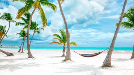Caribe, escapadas por España o un crucero por el Mediterráneo