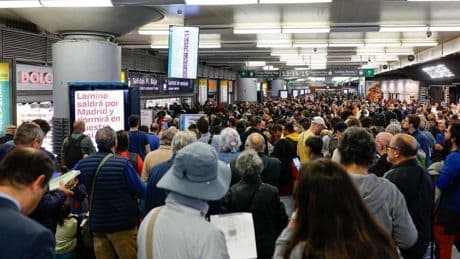 Retrasos en ocho trenes de Renfe entre Madrid y Andalucía por una incidencia en un Ave