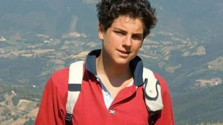 Carlo Acutis, la madre del futuro "santo di internet": «Oggi spegnerebbe social e cellulari, la libertà è preziosa»