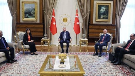 Türkei: Zuckerbrot und Peitsche