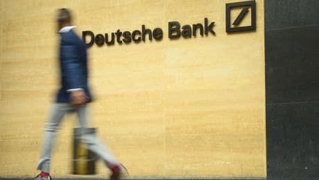 La Audiencia Nacional rechaza suspender la multa de 10 millones a Deutsche Bank por la venta de derivados de divisas