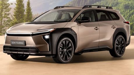 Toyota presenta la variate Touring del nuovo Suv elettrico bZ4X:  l?avventura si estende alla famiglia