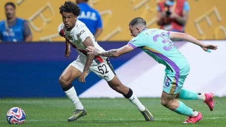 Oscar Bobb determined to secure Man City future at Club World Cup