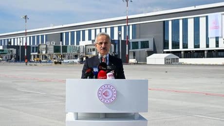 Havayolu ile seyahat eden yolcu sayısı İstanbul nüfusunu solladı