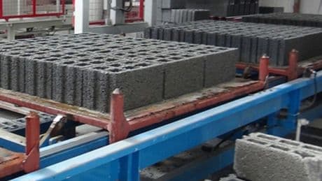 İnşaat malzemesi sanayi üretimi şubatta yüzde 3 azaldı