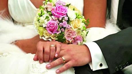 Liguria, i matrimoni calano sempre di più. Ma stranieri e vip scelgono la Riviera | Longform