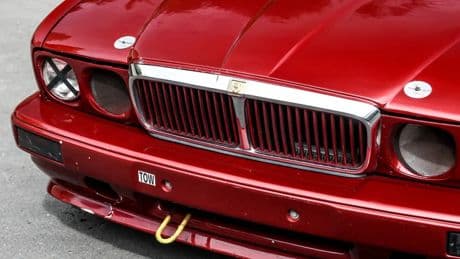Circuitdagje meepakken? Koop dan deze onwaarschijnlijke raceauto