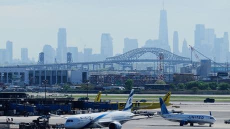 Newark airport runway project wraps up early, so when will flight limits ease?