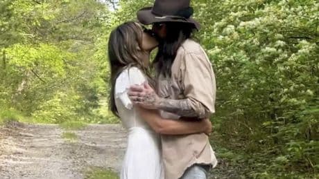 Elizabeth Hurley locks lips with Billy Ray Cyrus as shock romance heats up