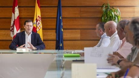 Mañueco comparecerá por la gestión de incendios forestales