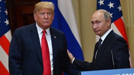 "Une performance honteuse": comment le dernier sommet Trump-Poutine a tourné à l'"humiliation" pour le président américain
